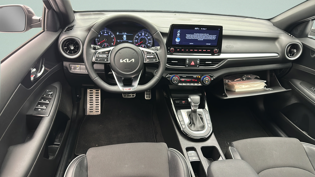 Used 2022 Kia Forte GT-Line w/ GT-Line Premium Package FWD image 10