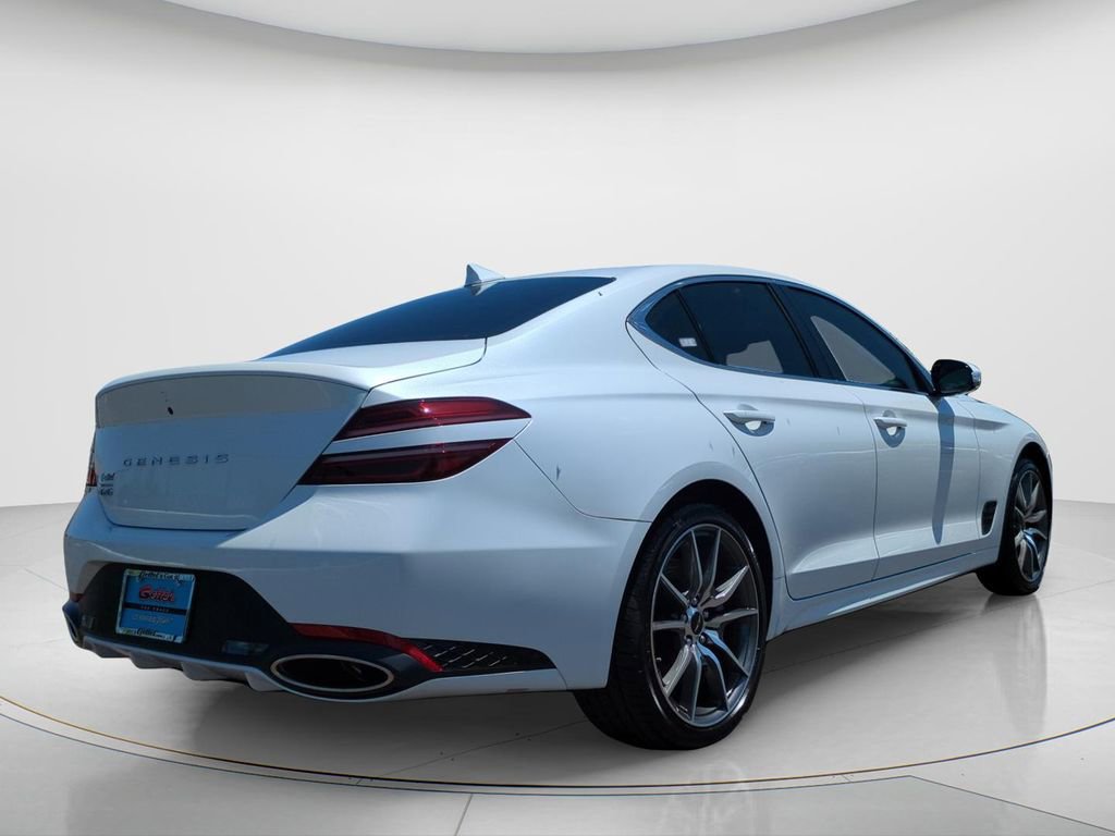 Used 2026 Genesis G70 2.5T RWD image 5