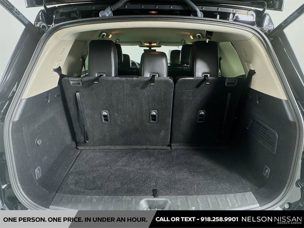 Certified 2025 Nissan Pathfinder SL image 26