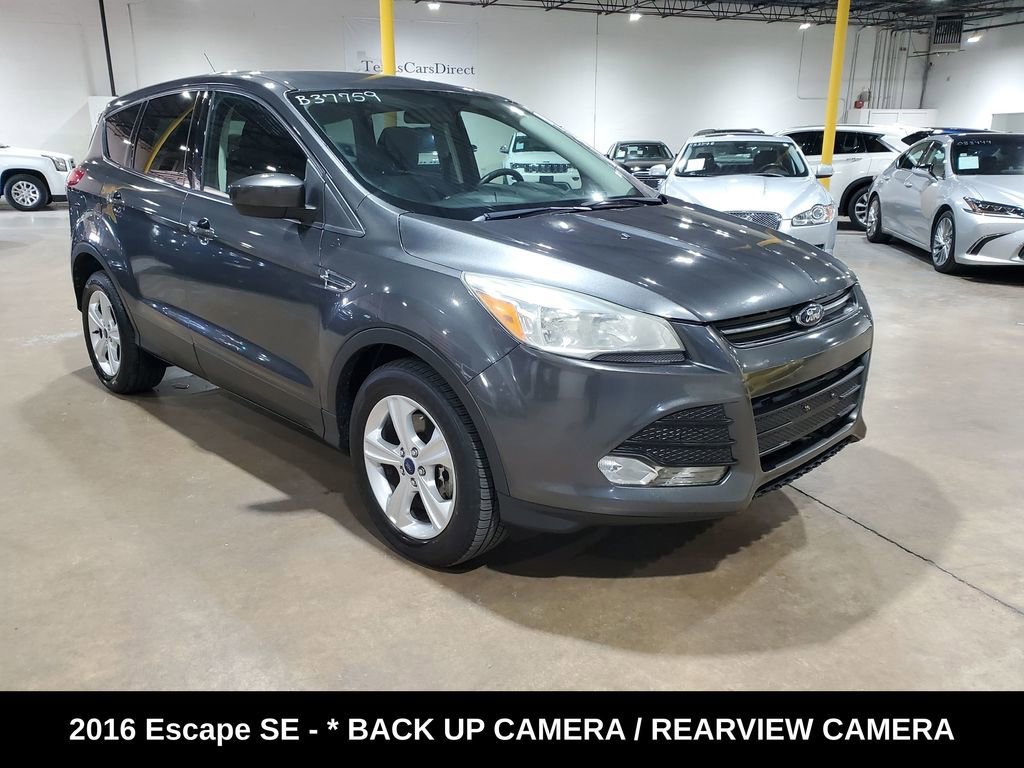 Used 2016 Ford Escape SE image 3