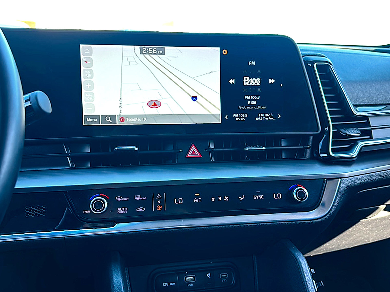 Used 2023 Kia Sportage EX image 32