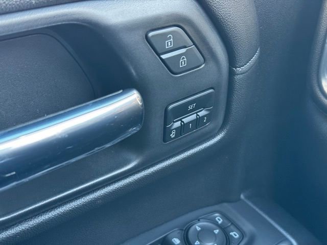 Used 2021 Chevrolet Silverado 1500 LTZ image 34