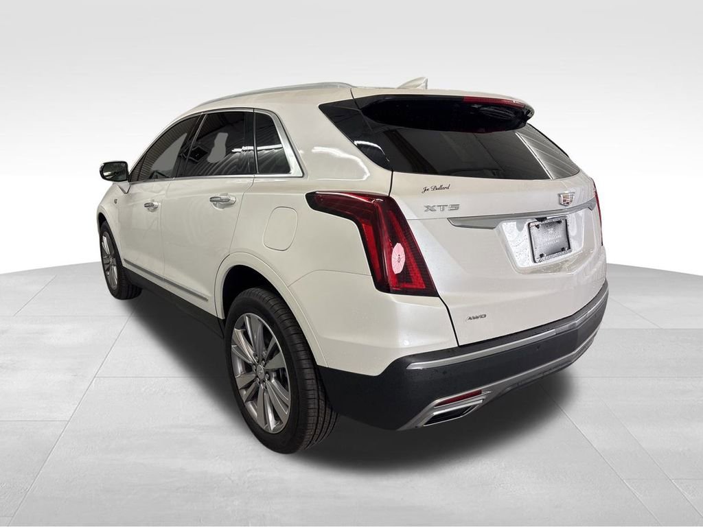 Certified 2025 Cadillac XT5 Premium Luxury image 7