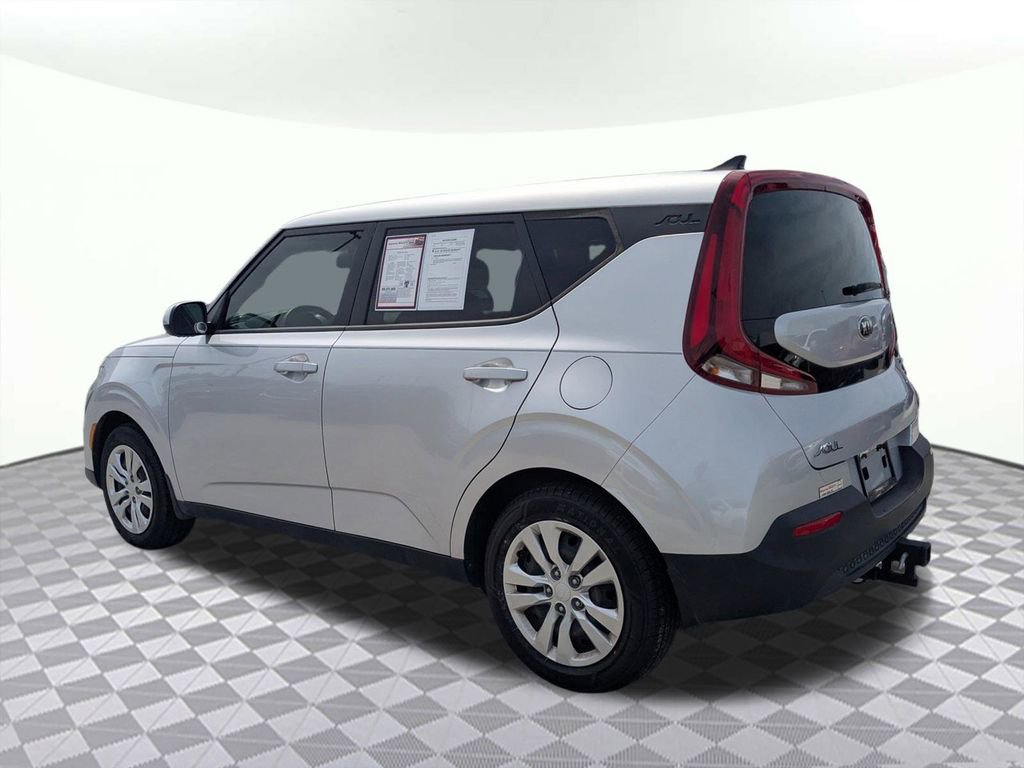 Used 2020 Kia Soul LX FWD image 5