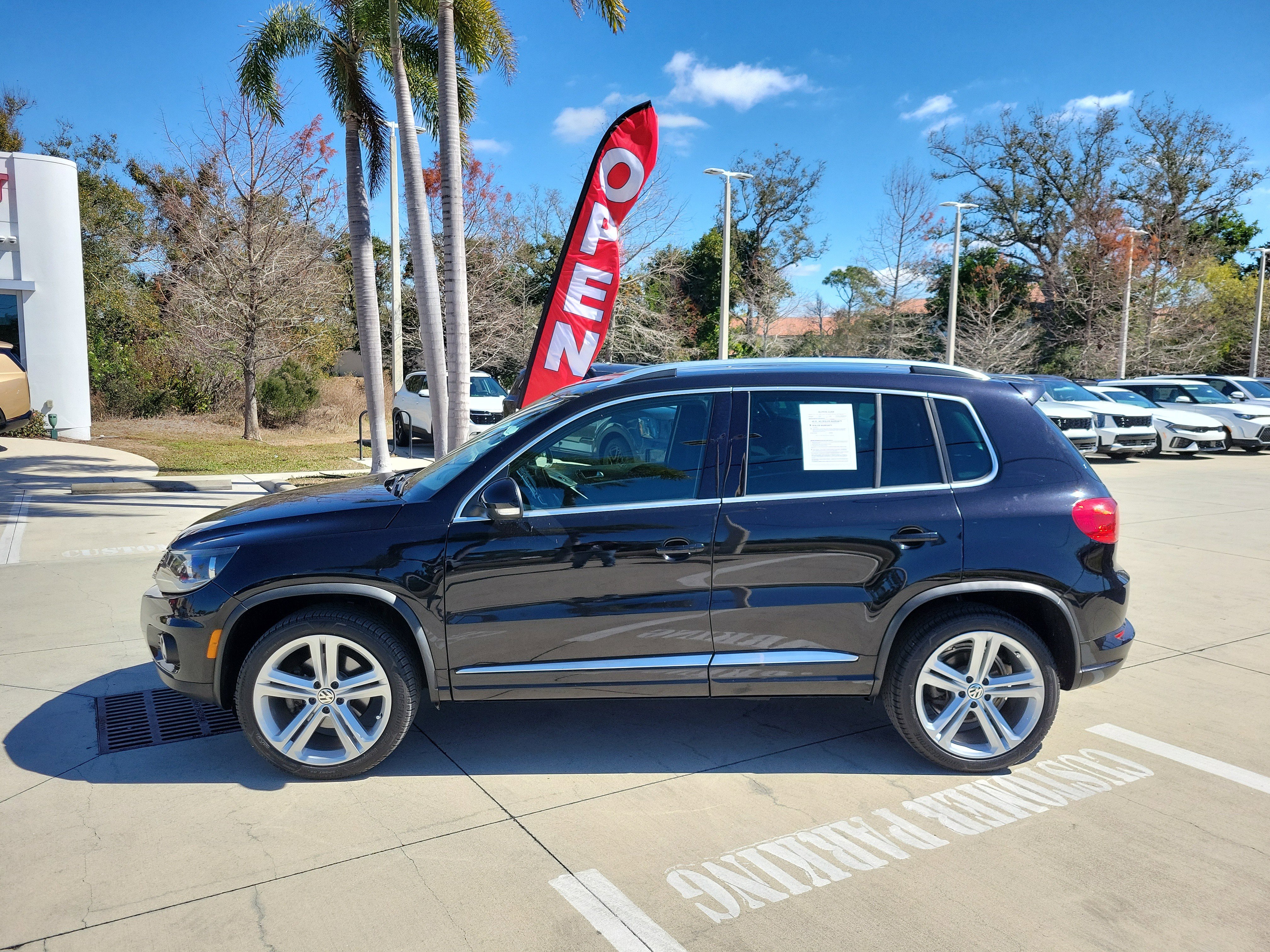 Used 2016 Volkswagen Tiguan R-Line image 7
