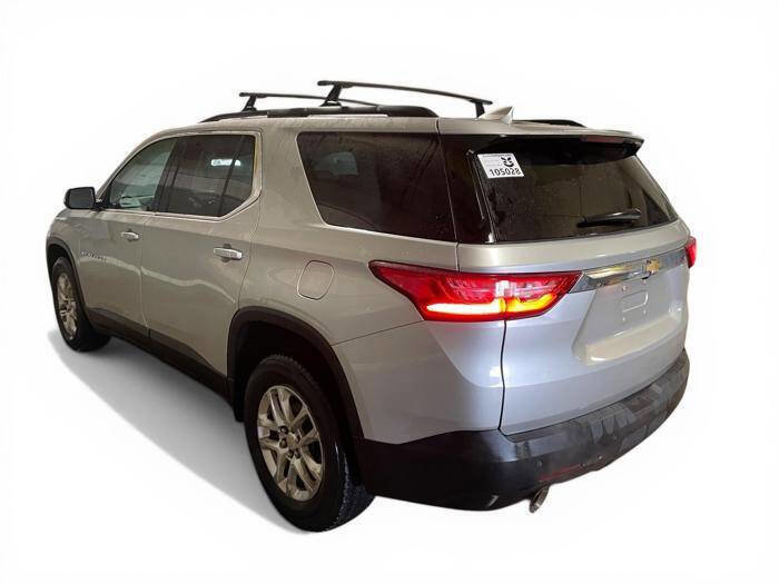 Used 2020 Chevrolet Traverse LT image 3