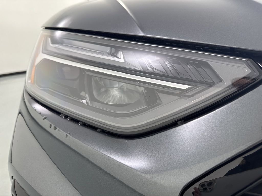 Used 2025 Audi SQ5 Premium Plus image 9