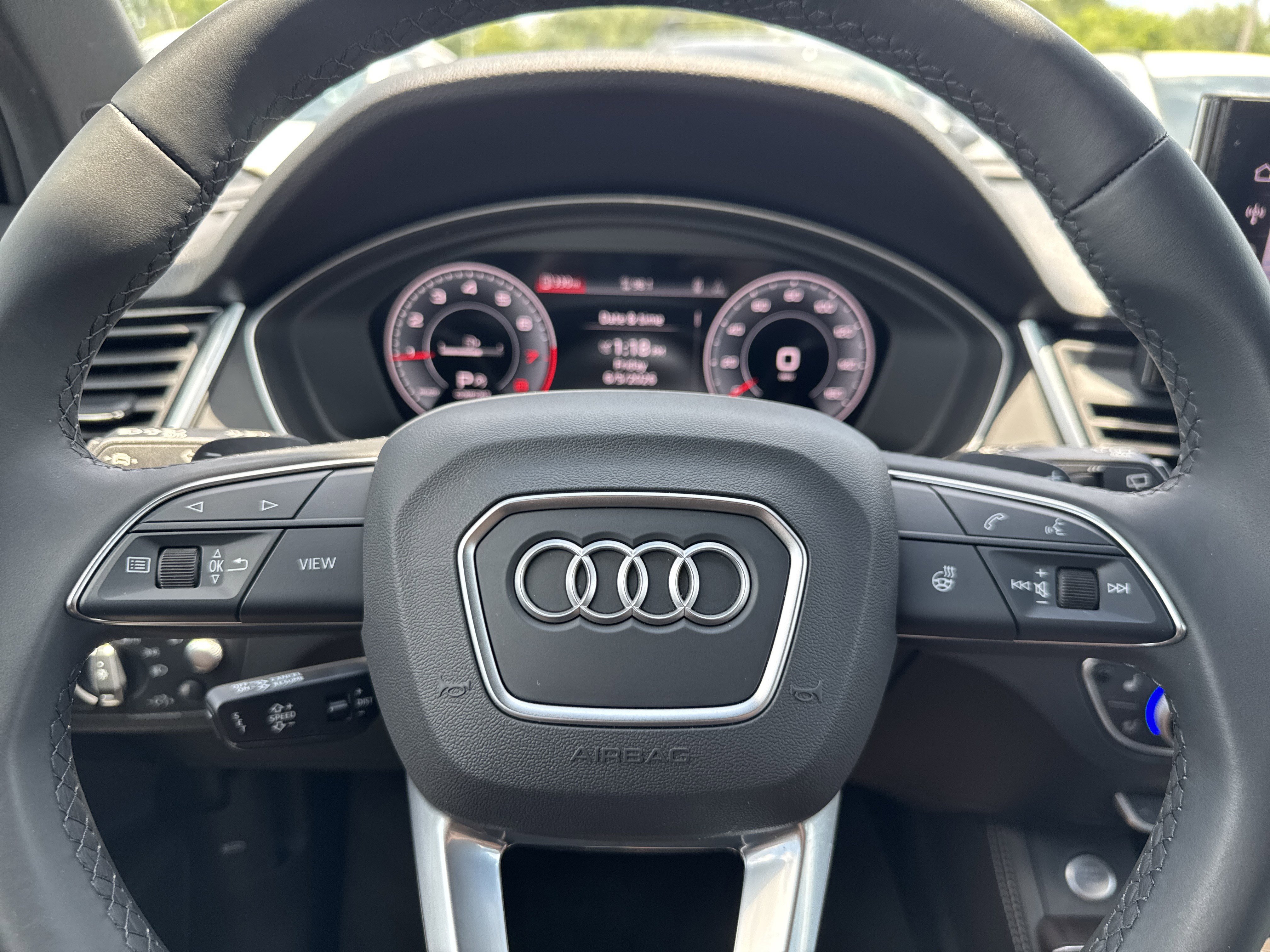 Used 2024 Audi Q5 2.0T Prestige w/ Prestige Package AWD/4WD image 10