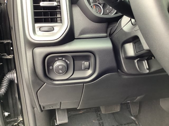 Used 2026 RAM 2500 Big Horn AWD/4WD image 15