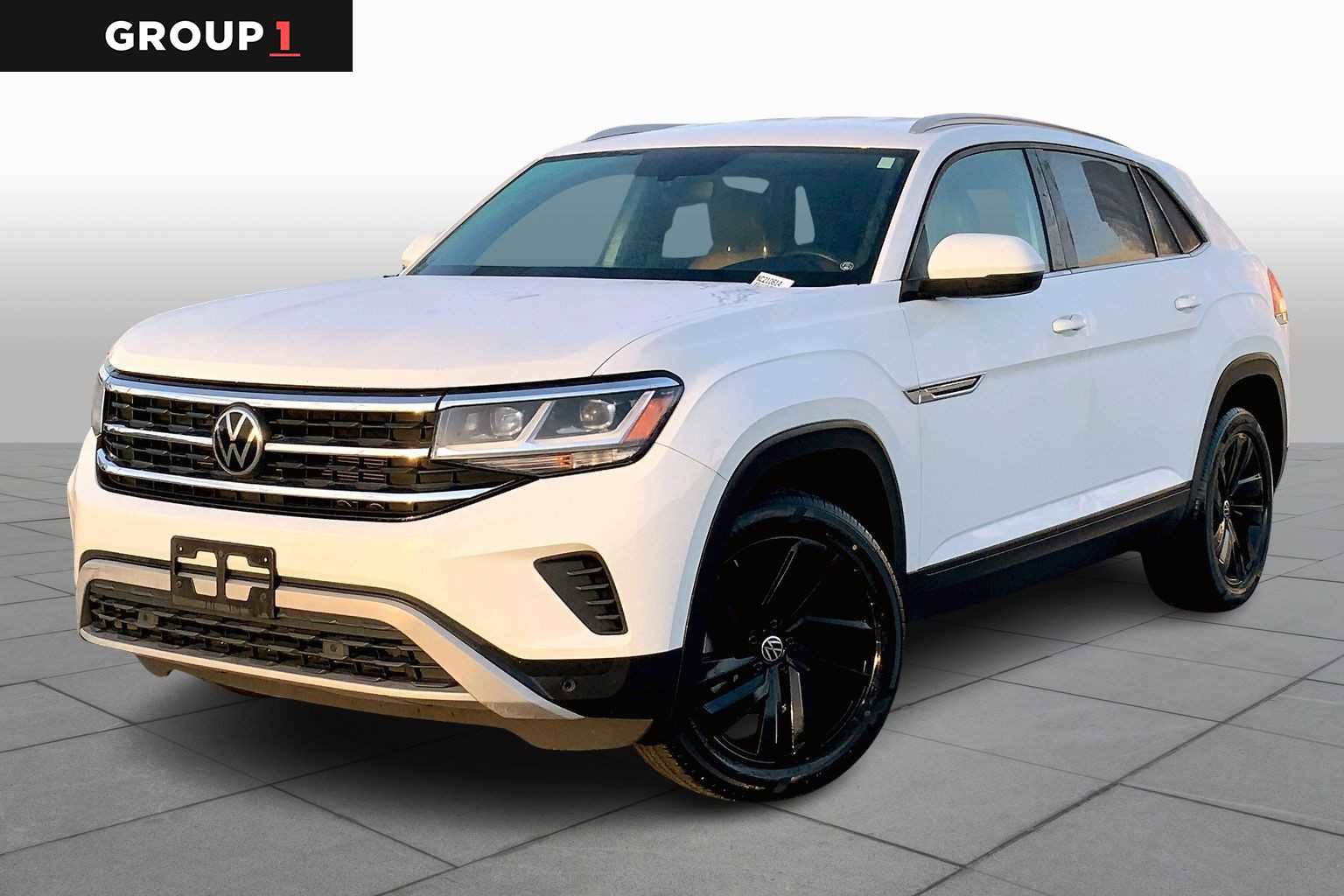 Used 2022 Volkswagen Atlas Cross Sport SE image 1