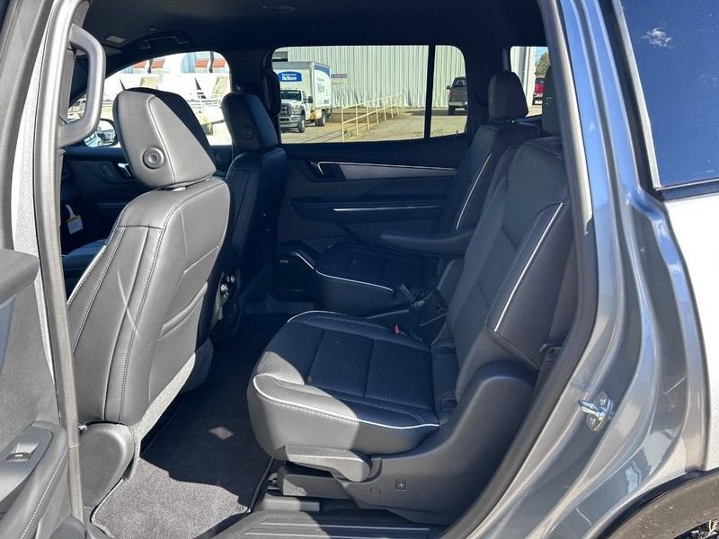 New 2026 Buick Enclave Sport Touring w/ Super Cruise Package FWD image 9
