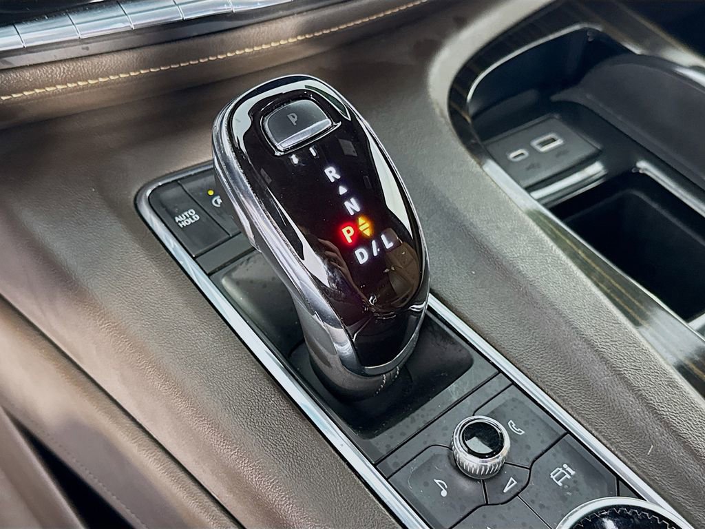 Used 2022 Cadillac Escalade Sport w/ Touring Package image 17