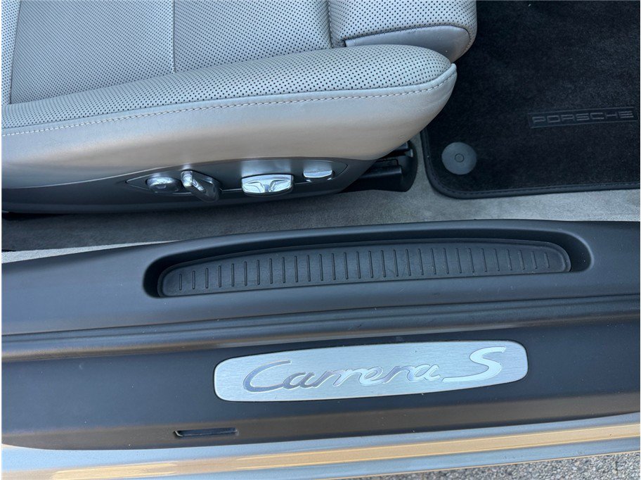 Used 2013 Porsche 911 Carrera S RWD image 39