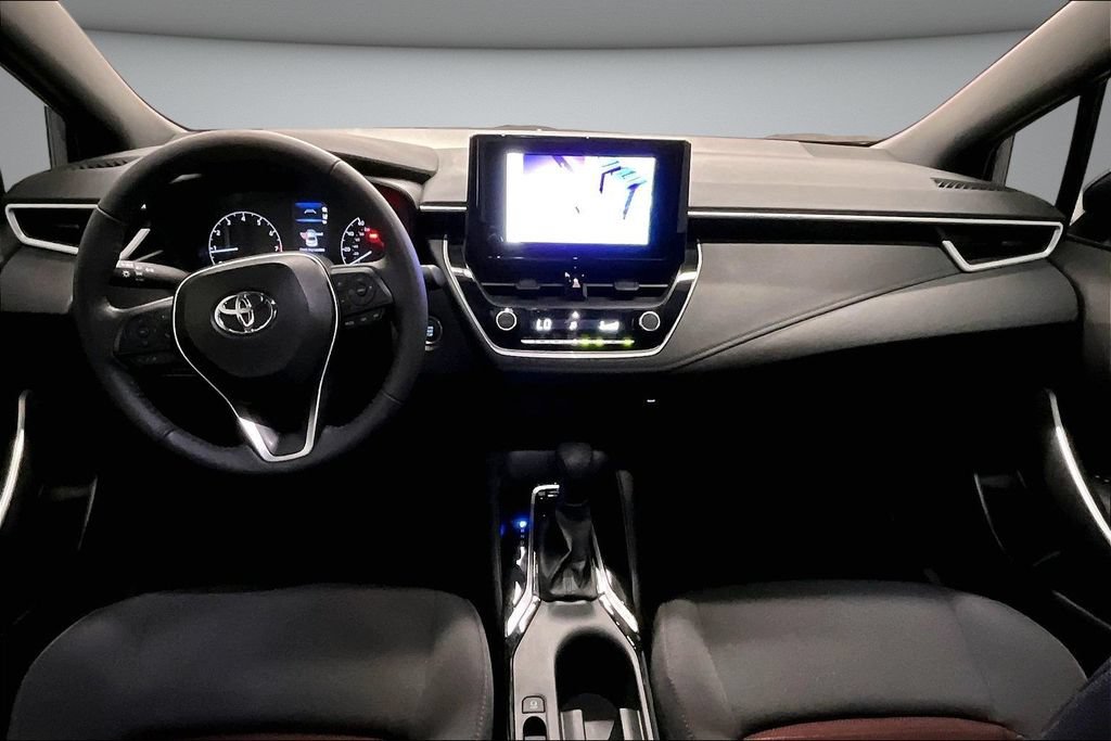 Used 2024 Toyota Corolla SE FWD image 7