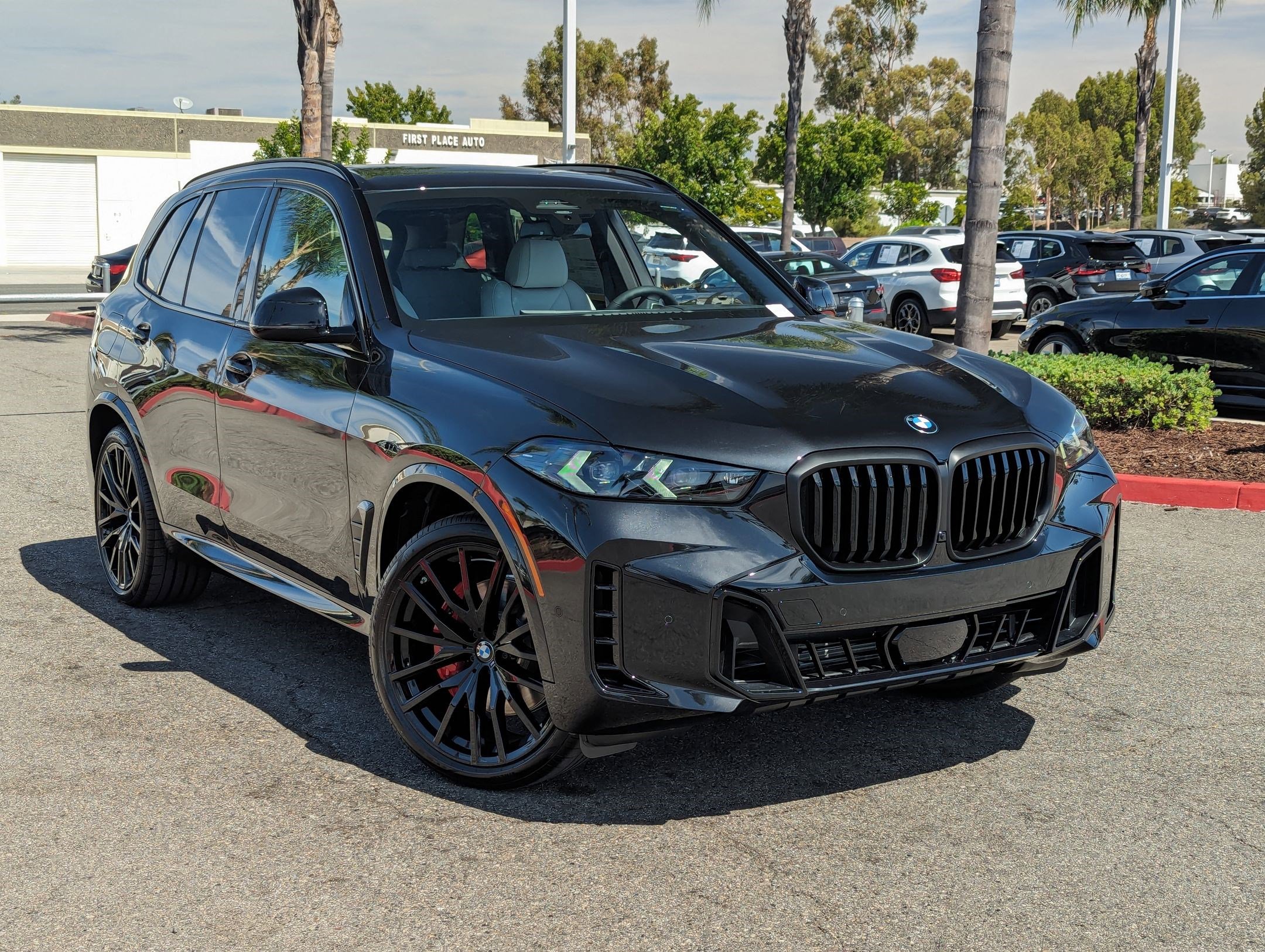 New 2026 BMW X5 xDrive40i w/ M Sport Package image 2