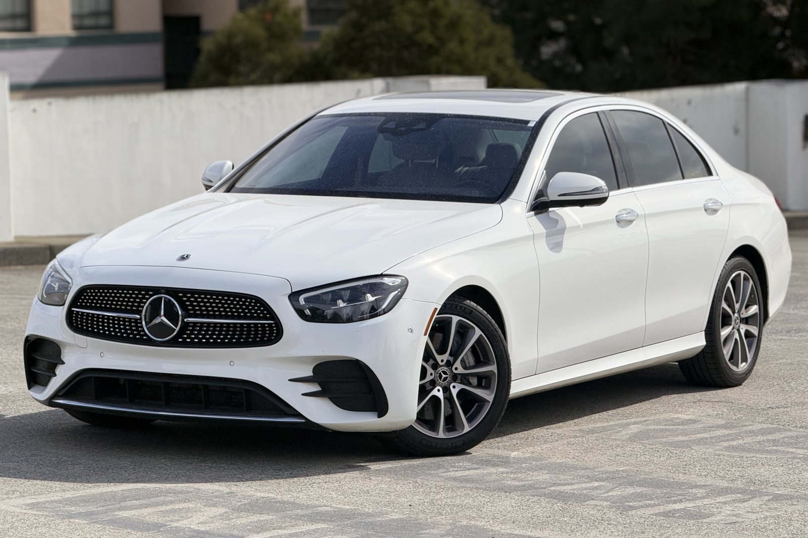 Certified 2022 Mercedes-Benz E 450 4MATIC Sedan image 3