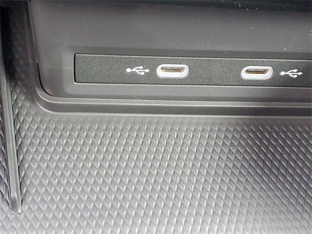 New 2026 Volkswagen Atlas Cross Sport SE image 29