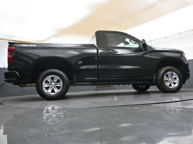 Used 2025 Chevrolet Silverado 1500 W/T w/ Trailering Package AWD/4WD image 31