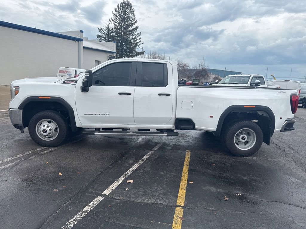 Used 2023 GMC Sierra 3500 Pro w/ Convenience Package image 13