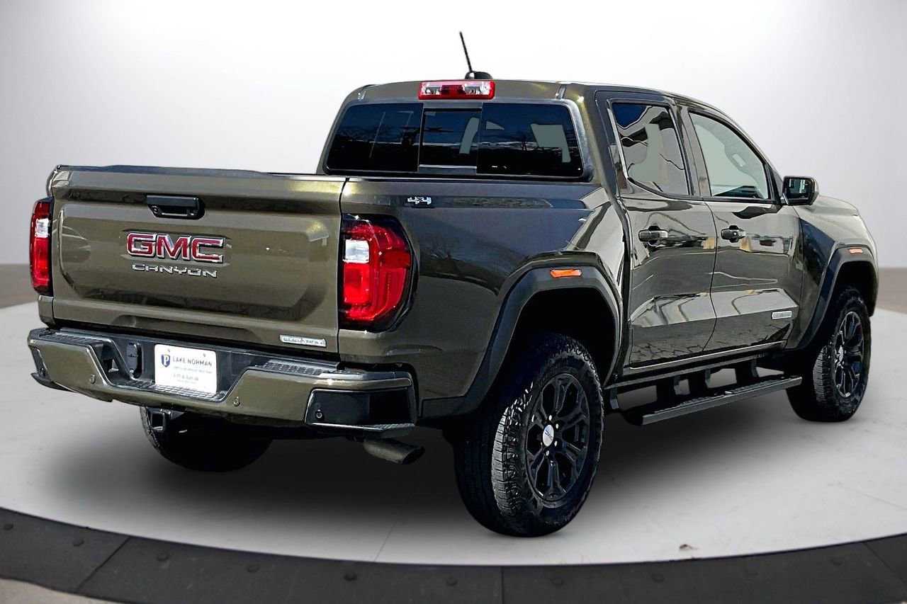 Used 2023 GMC Canyon Elevation w/ Elevation Premium Package image 9