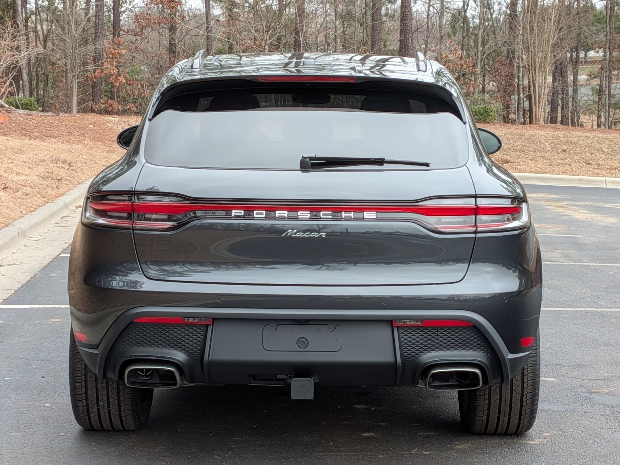 Certified 2026 Porsche Macan AWD/4WD image 28