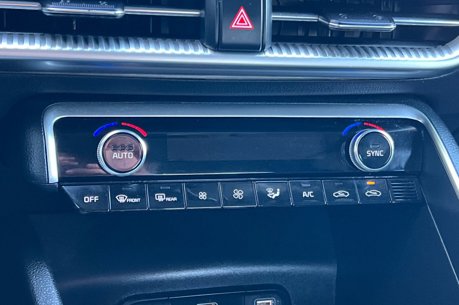 Used 2022 Kia K5 LXS image 19