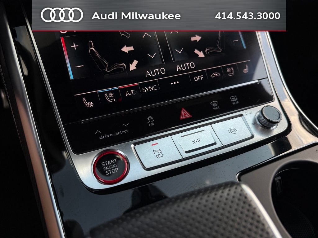 Used 2024 Audi SQ8 Prestige AWD/4WD image 30