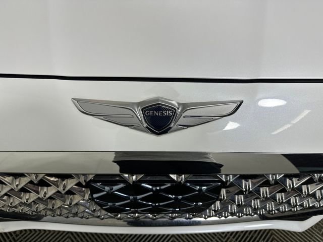 Used 2020 Genesis G70 2.0T image 9