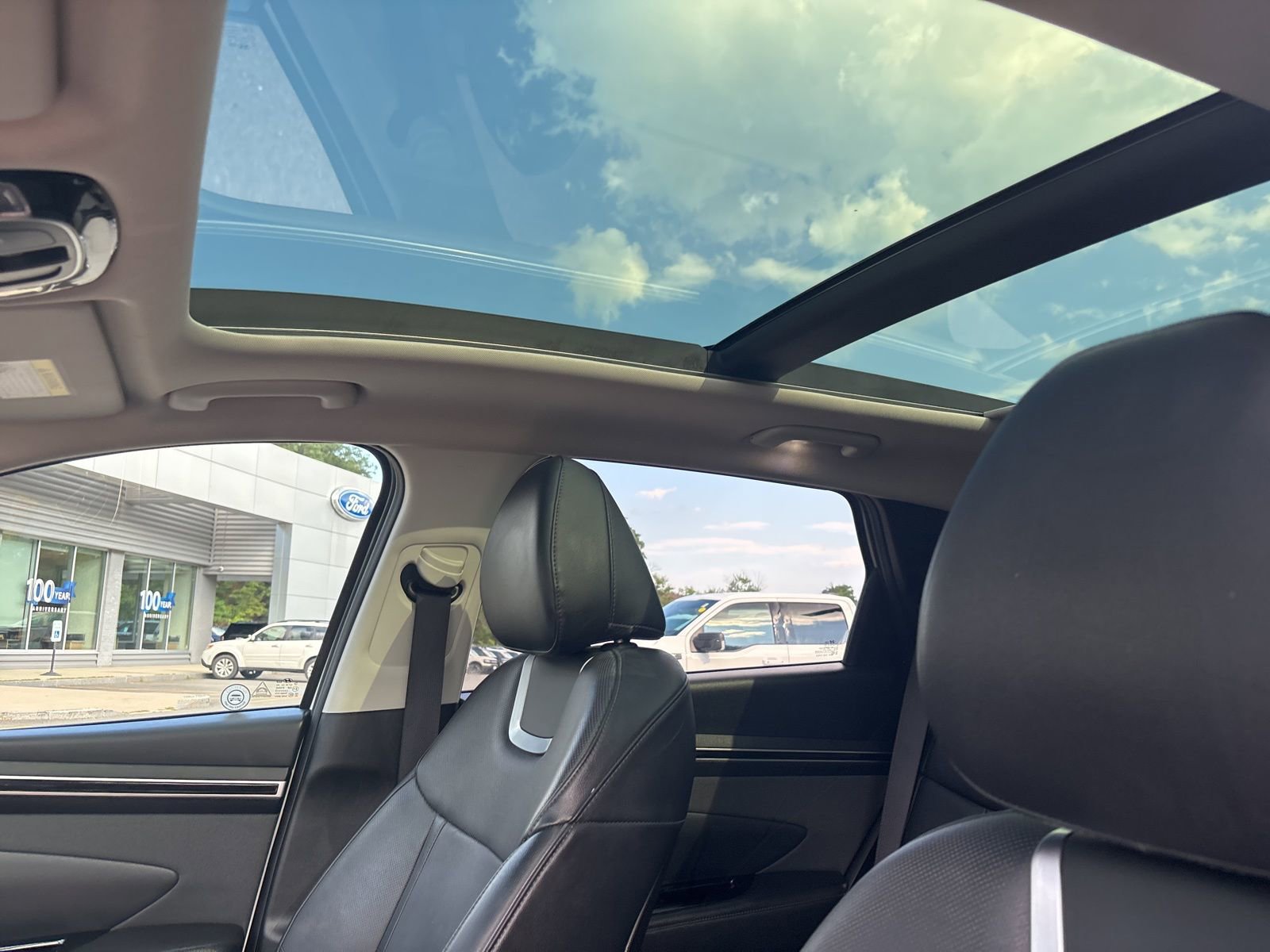 Used 2022 Hyundai Tucson Limited image 29