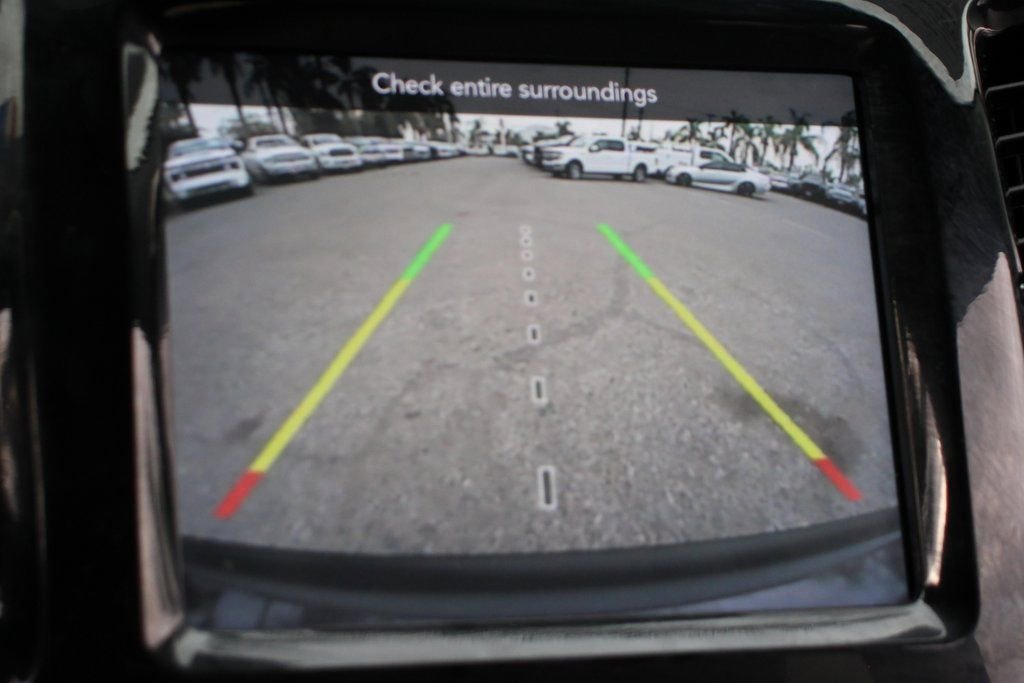 Used 2020 Jeep Cherokee Limited image 28