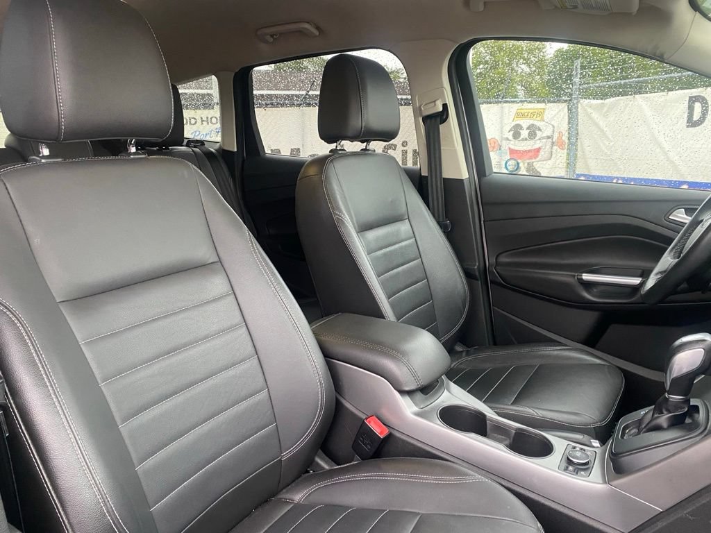Used 2014 Ford Escape SE w/ Leather Comfort Package AWD/4WD image 17
