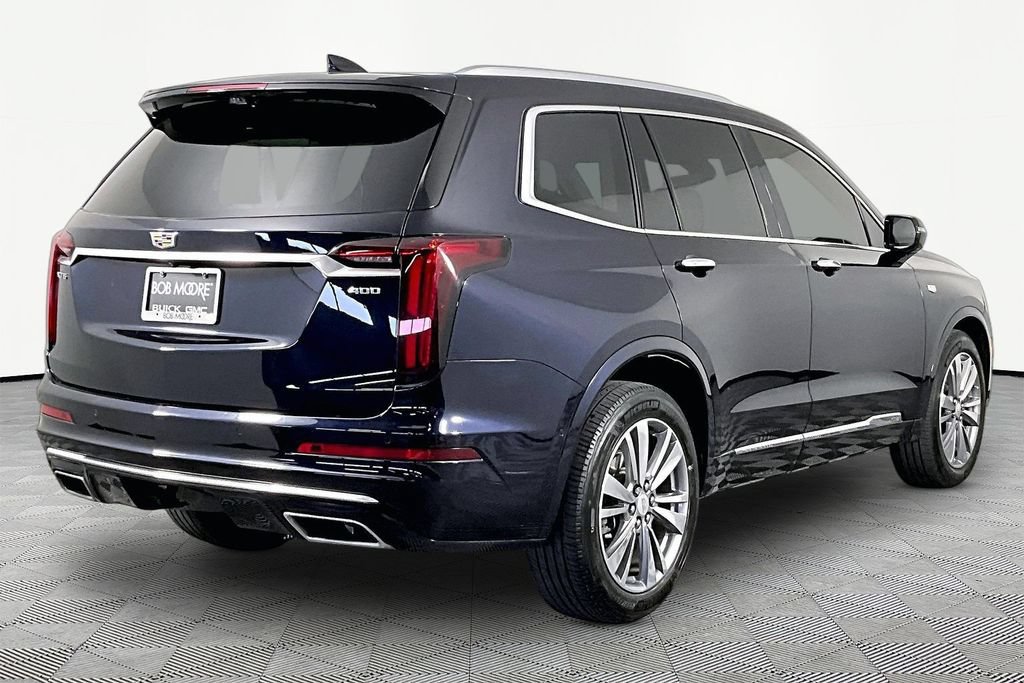 Certified 2021 Cadillac XT6 Premium Luxury FWD image 6