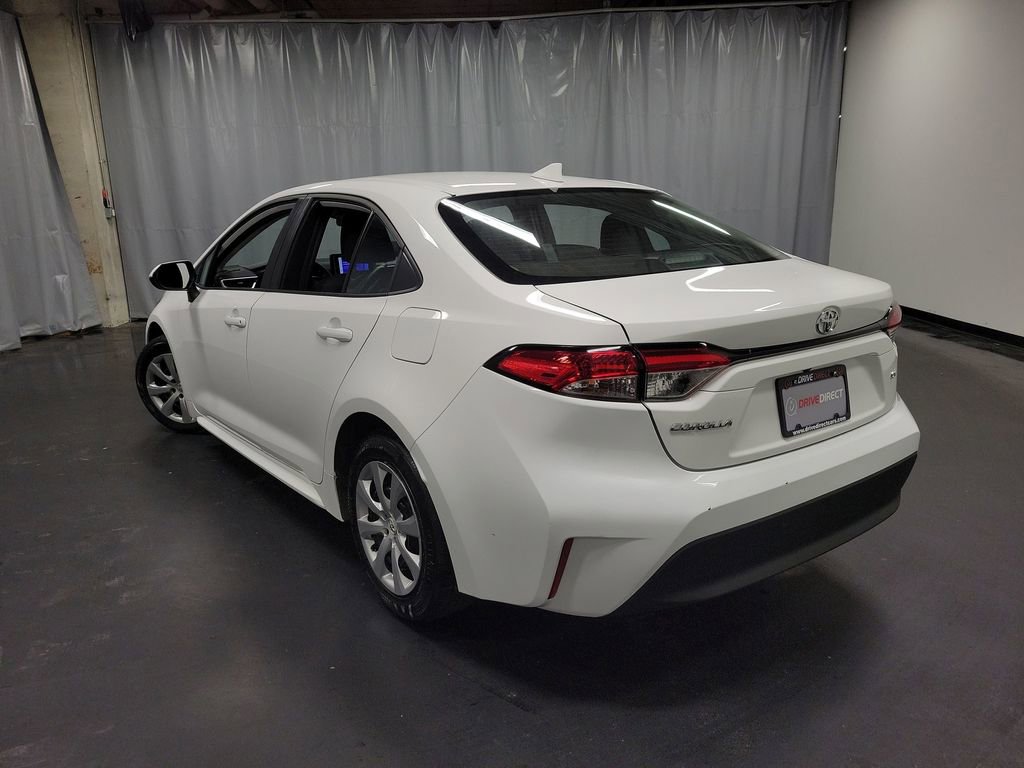 Used 2025 Toyota Corolla LE FWD image 6