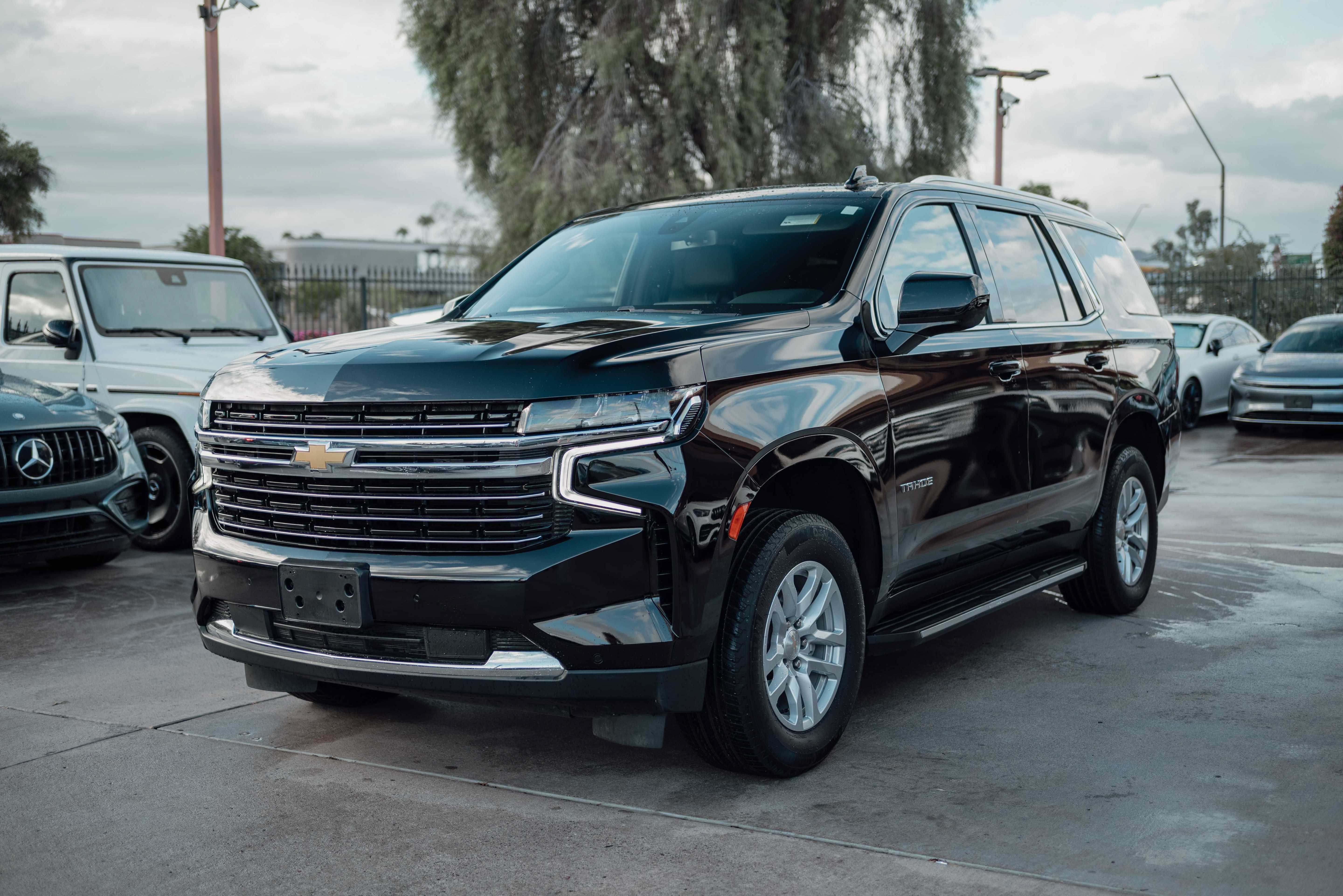 Used 2022 Chevrolet Tahoe LT RWD image 1