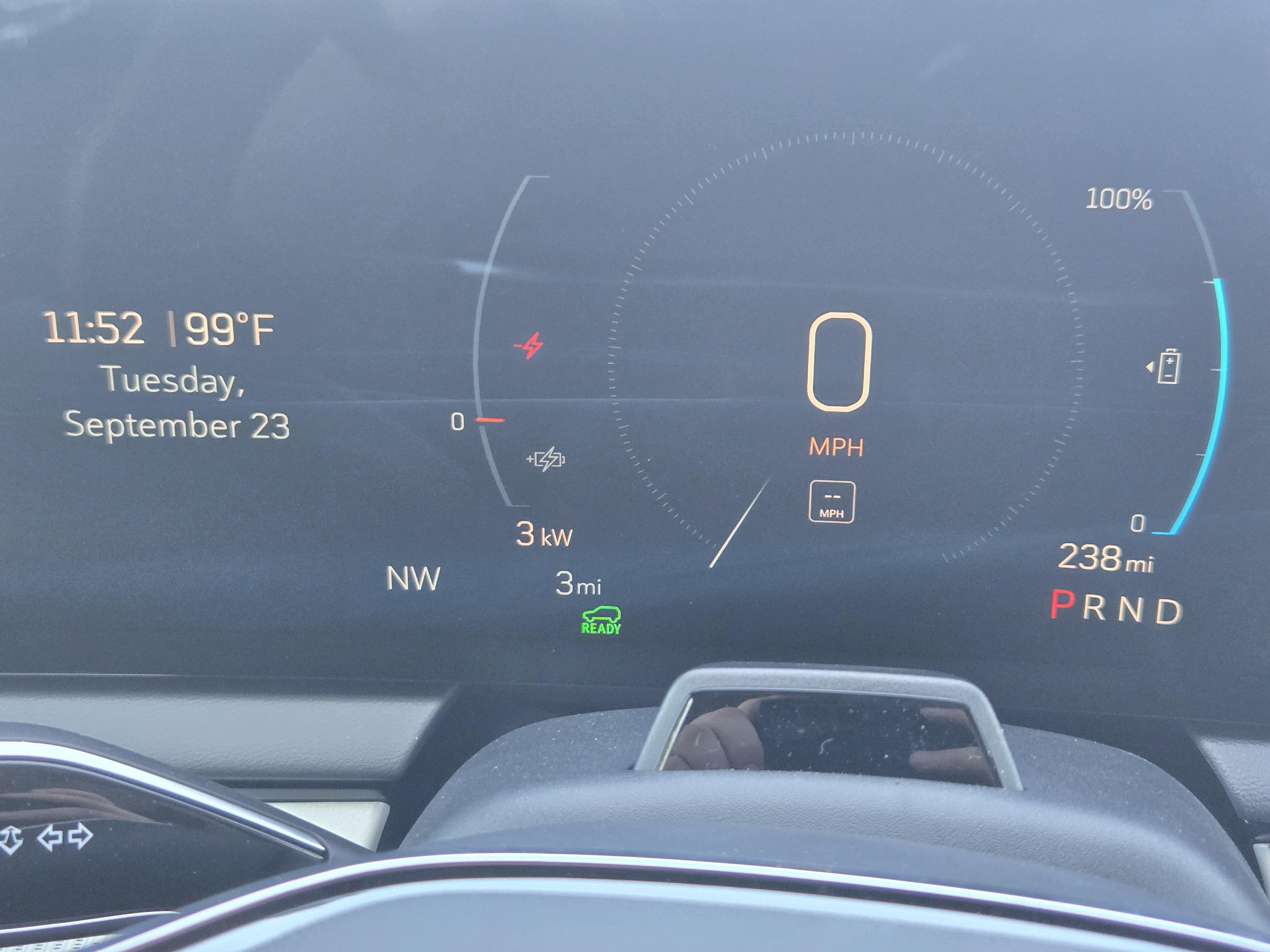 New 2025 Cadillac Optiq Luxury 2 image 11