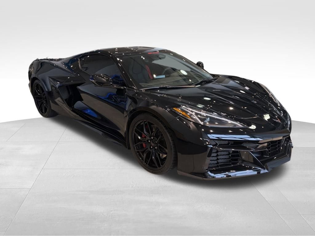 Used 2024 Chevrolet Corvette Z06 image 8