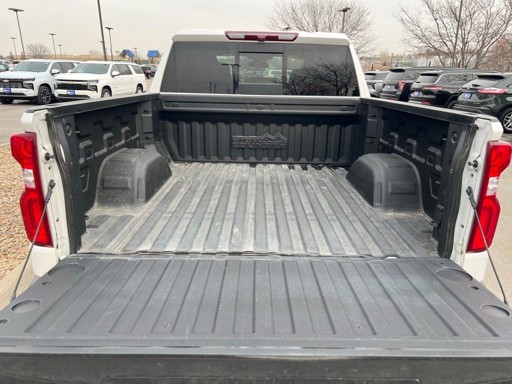 Used 2022 Chevrolet Silverado 1500 High Country w/ High Country Premium Package image 22