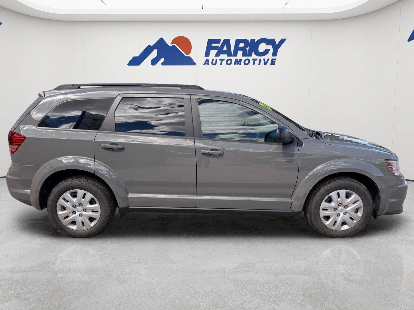 Used 2020 Dodge Journey SE w/ SE Popular Equipment Group FWD image 6