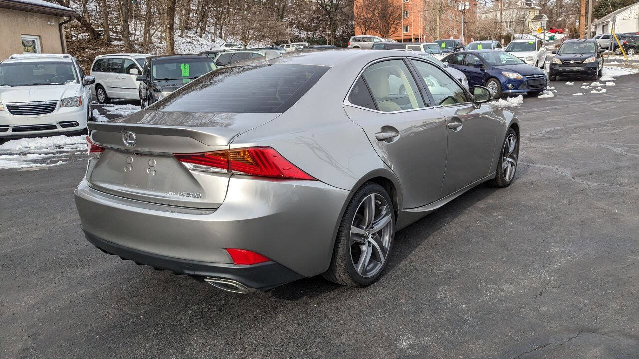 Used 2018 Lexus IS 300 AWD w/ Comfort Package image 10