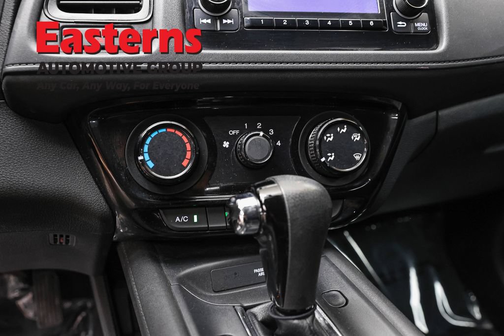 Used 2016 Honda HR-V LX image 18