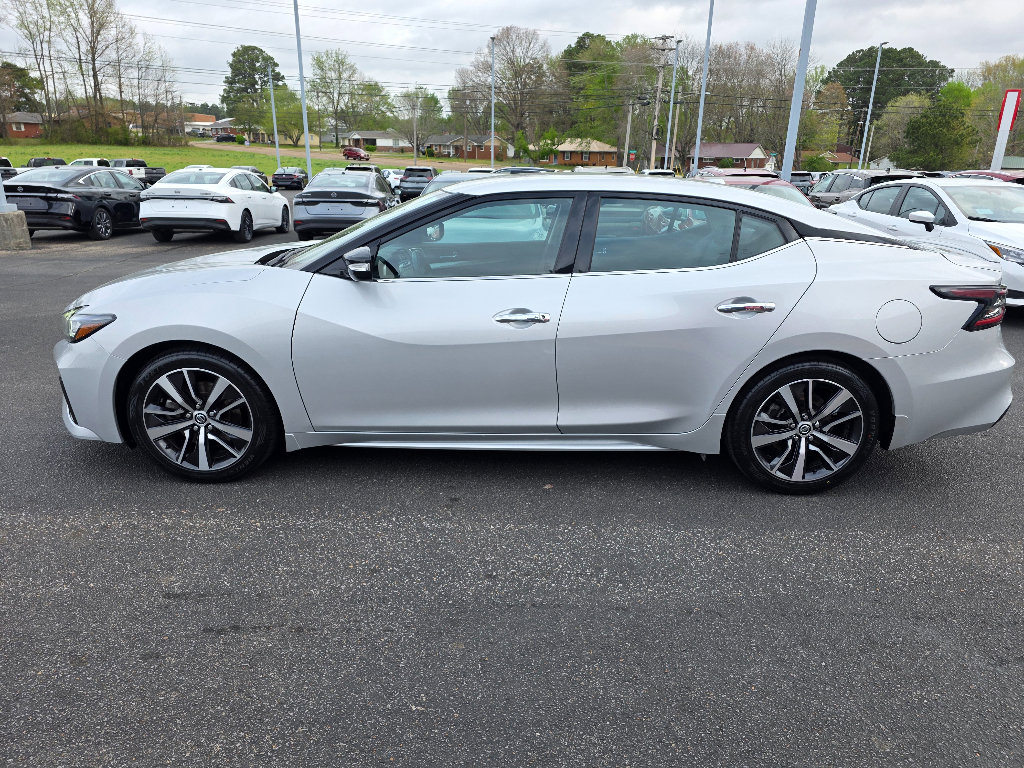 Used 2020 Nissan Maxima 3.5 SV w/ Floor Mat Group image 6
