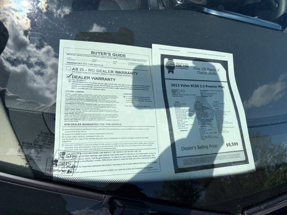 Used 2013 Volvo XC60 3.2 image 33