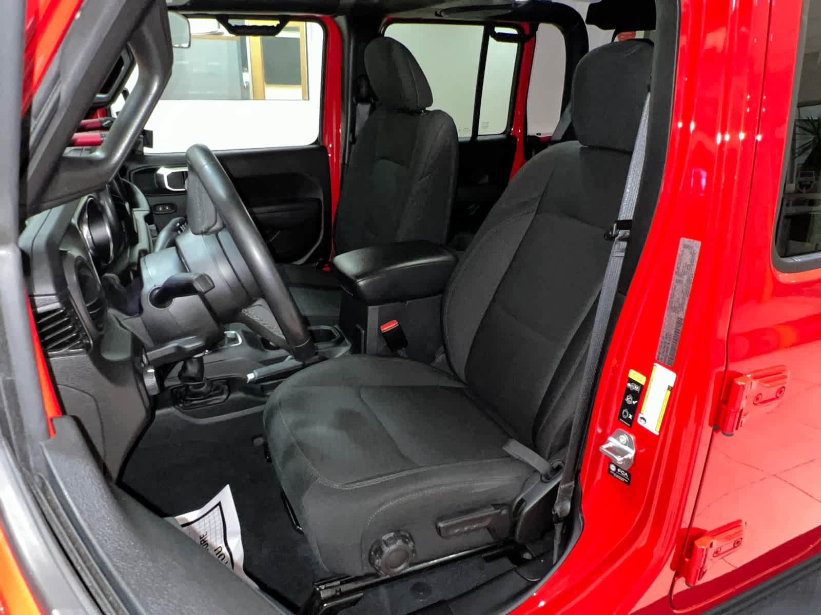 Used 2022 Jeep Gladiator Sport AWD/4WD image 16