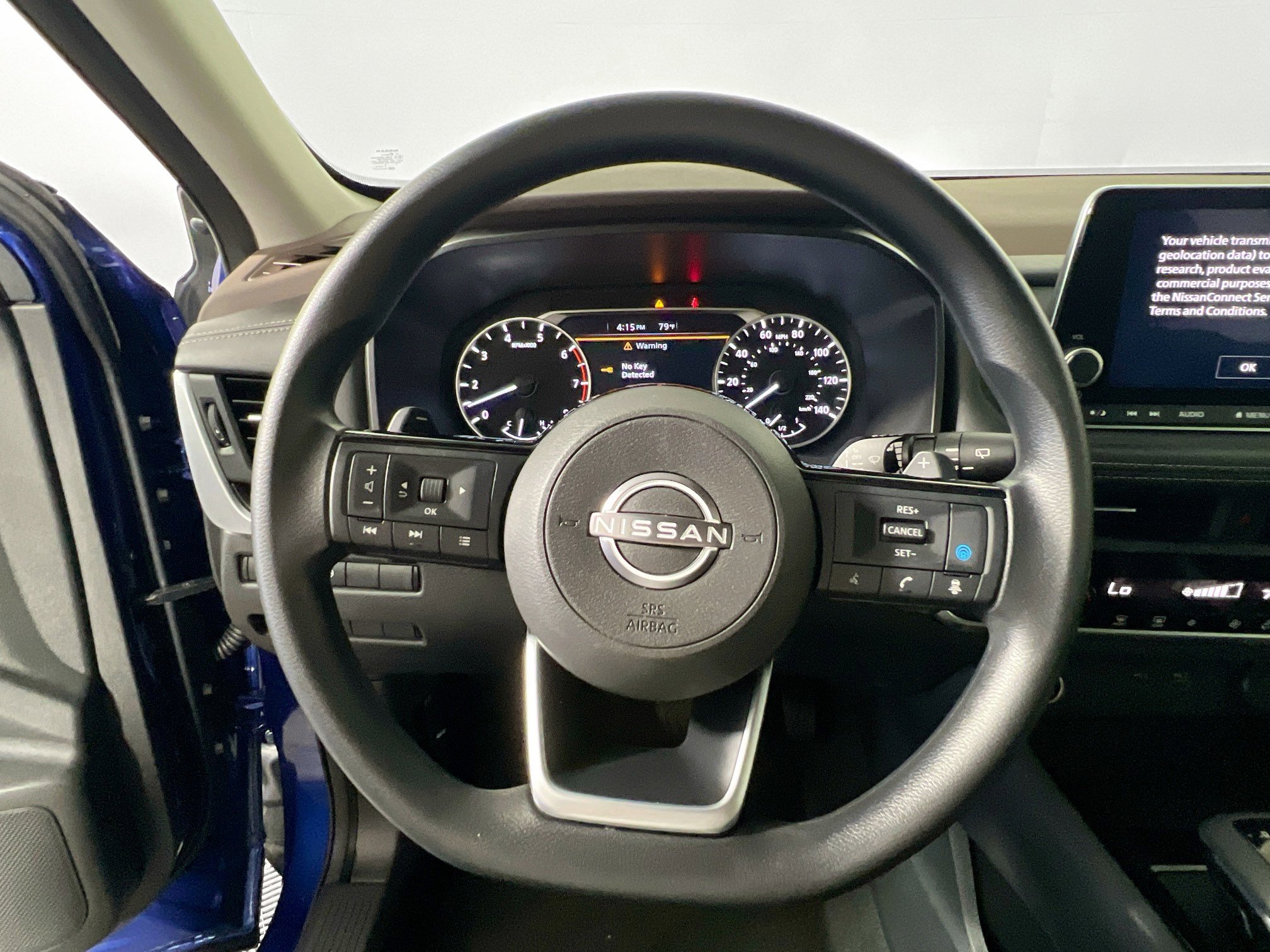 Used 2023 Nissan Rogue SV FWD image 17