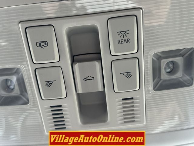 Used 2020 Volkswagen Tiguan SE w/ Panoramic Sunroof Package AWD/4WD image 16