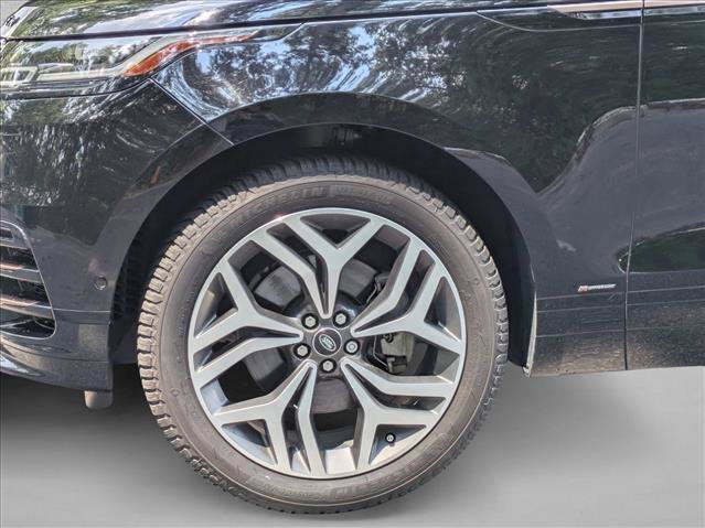 Used 2018 Land Rover Range Rover Velar R-Dynamic HSE AWD/4WD image 14