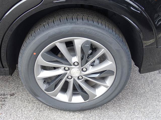 Used 2023 Buick Encore GX Select w/ Sport Touring Package FWD image 3