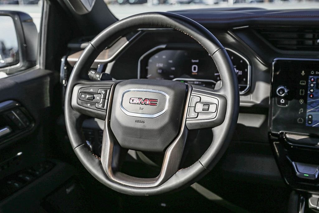 Used 2025 GMC Sierra 1500 AT4 image 16