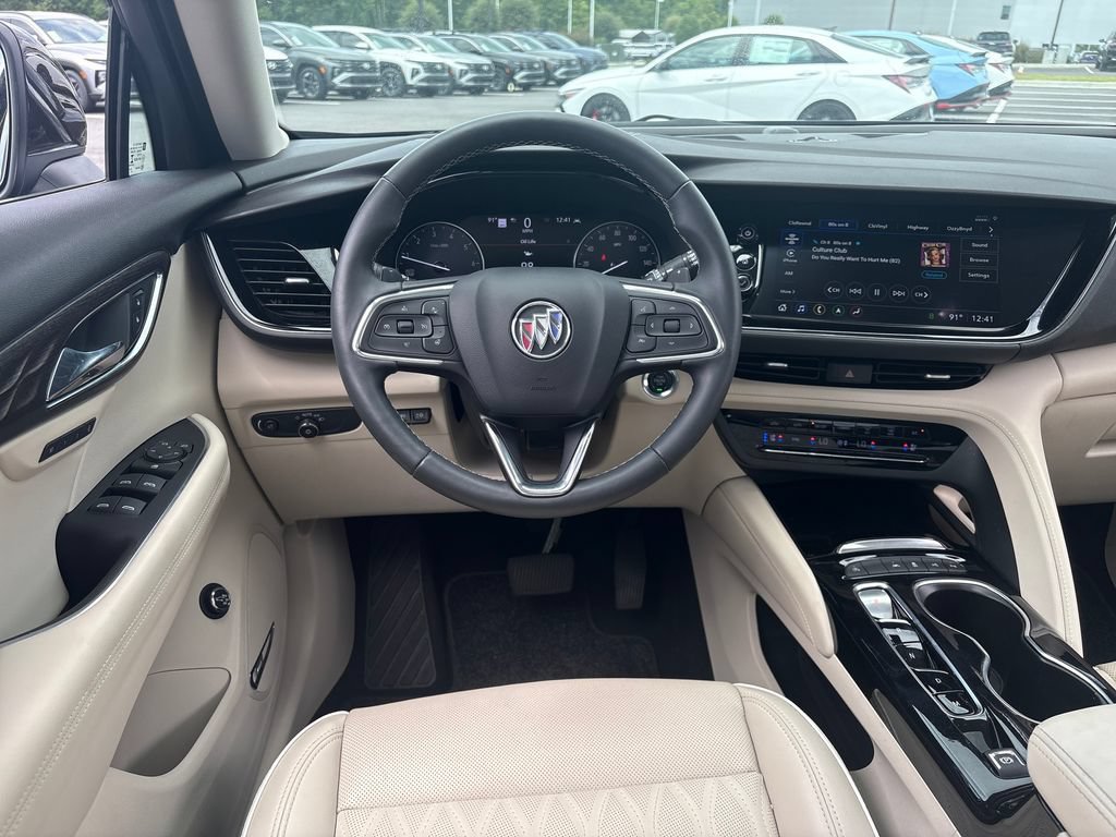 Used 2023 Buick Envision Avenir FWD image 8