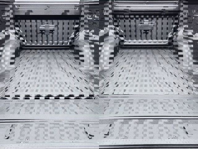 New 2026 Chevrolet Colorado ZR2 w/ Technology Package image 23